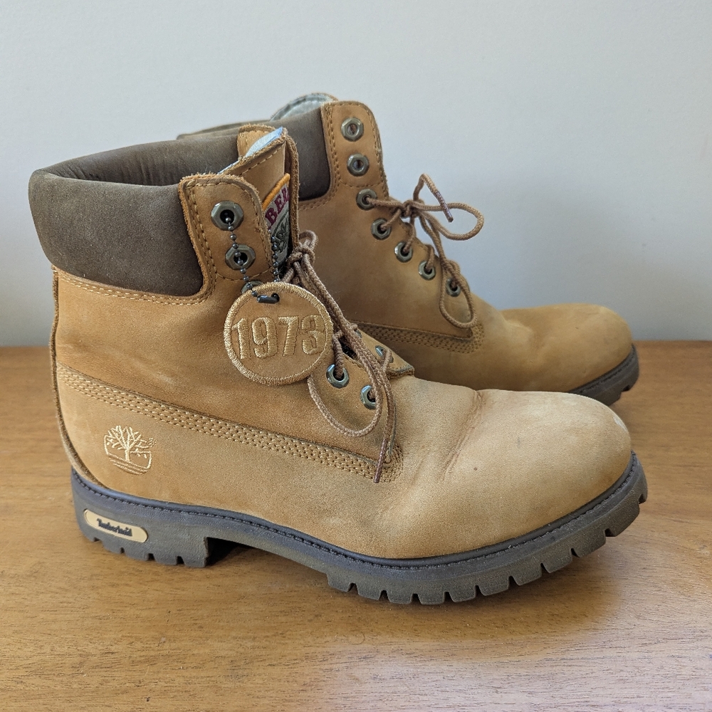 Vintage Y2K Timberland Tan Construction Boots